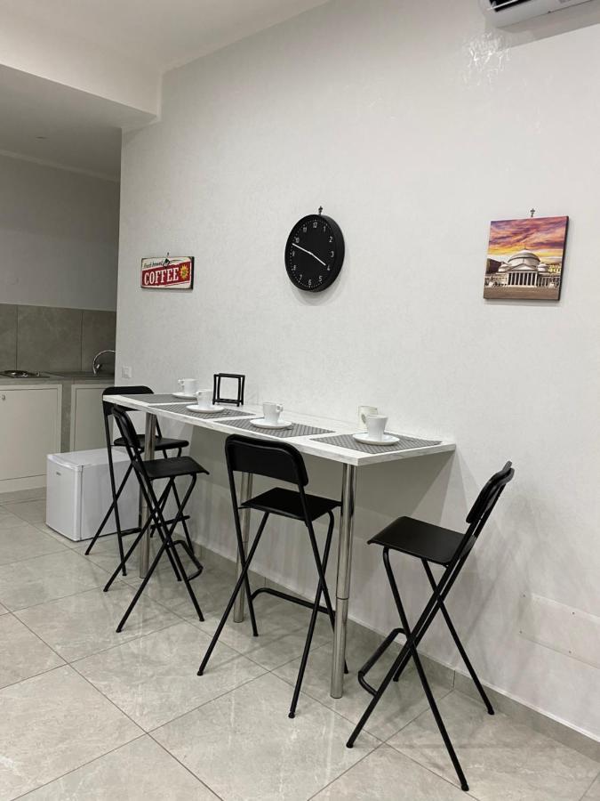 Suite Limatola Neapel Exterior foto
