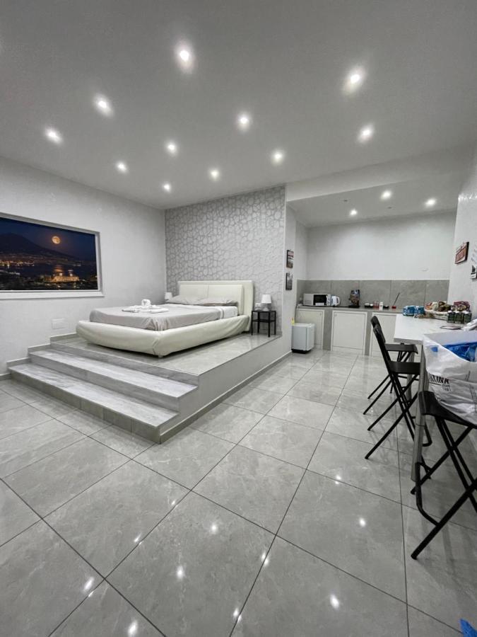 Suite Limatola Neapel Exterior foto